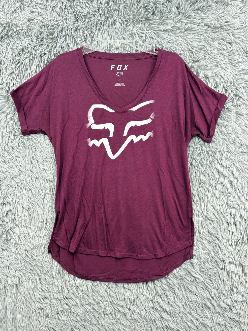 Fox Racing Responded Vneck Tshirt Womens Small Burgundy Graphic Fox Head